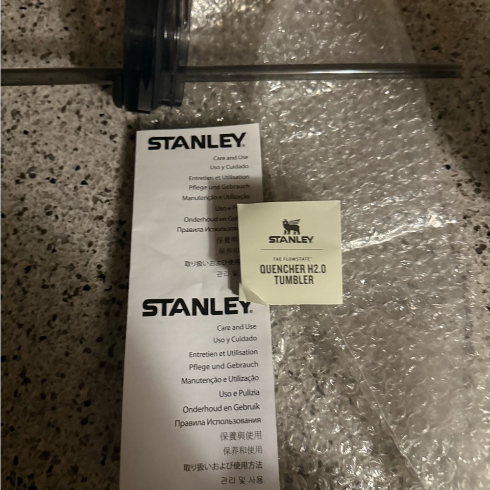 Stanley Black Chroma Quencher Tumbler - Picture 6 of 8